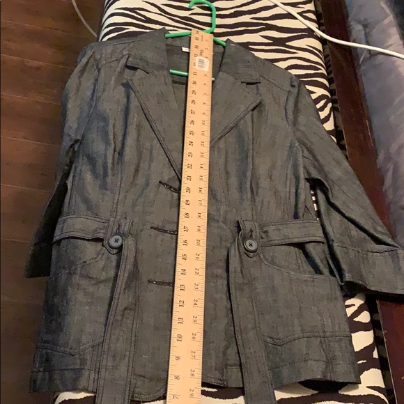 Grey Jacket - Picture 5 of 8